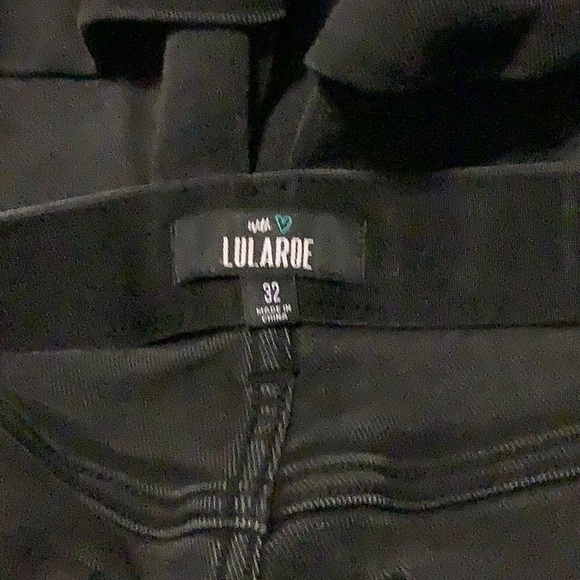 Lularoe Shorts in Black - Picture 8 of 9